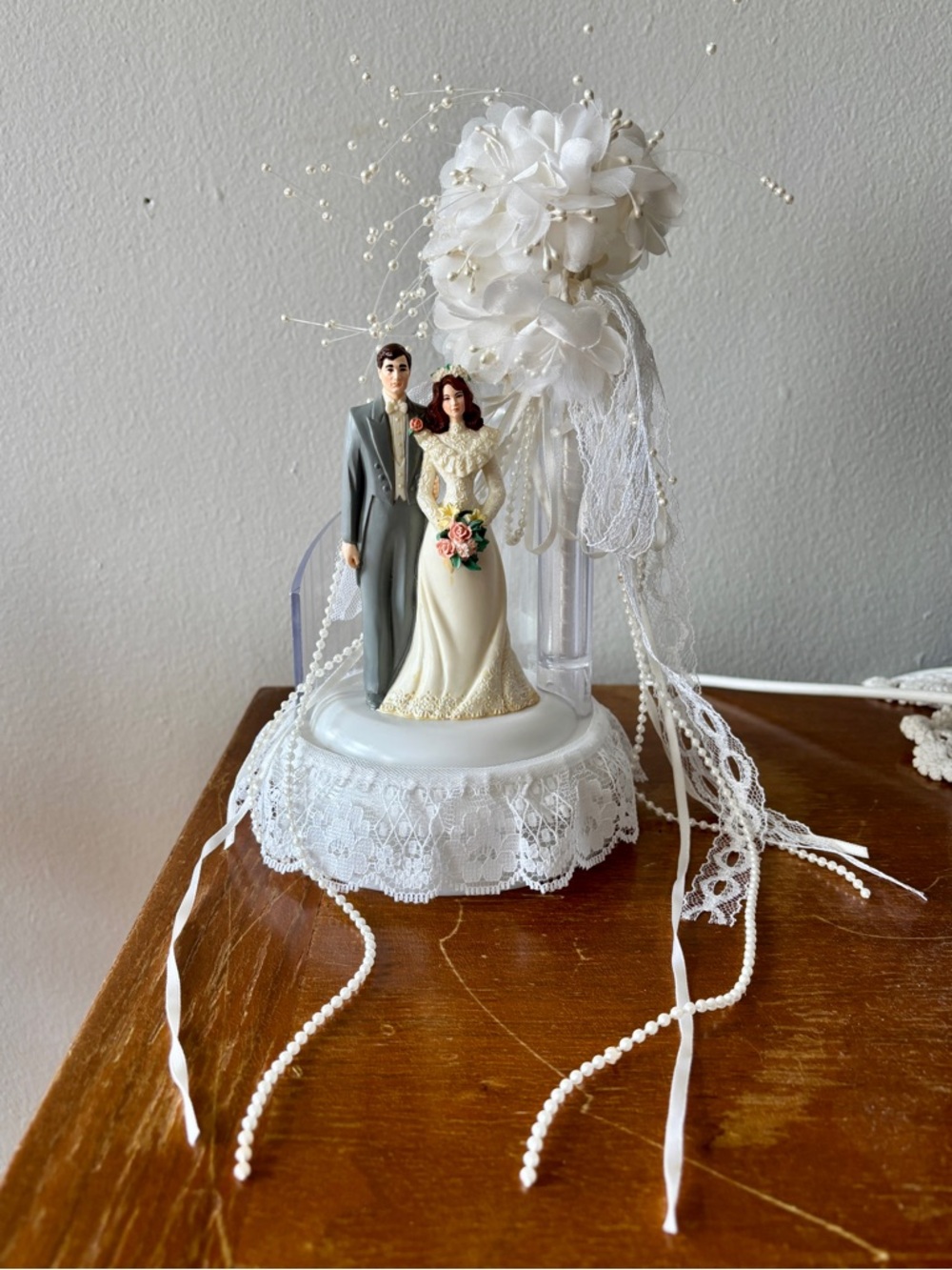 Vintage 1983 Wilton wedding cake topper
